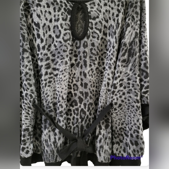 Blouse - Picture 5 of 13